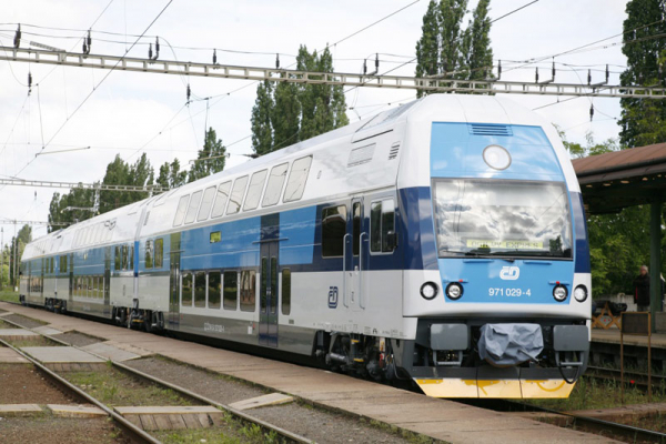 Modernizované vlaky CityElefant nabídnou zásuvky pro dobíjení a Wi-Fi